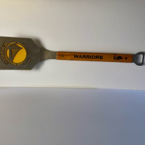 The Spatula NBA Golden State Warriors Wood Handle BBQ W/Integrated Bottle Opener - Picture 3 of 10